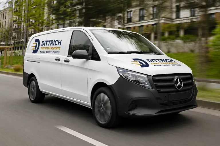 Gebrandeter Dittrich Direkttransporte Kurierwagen in München